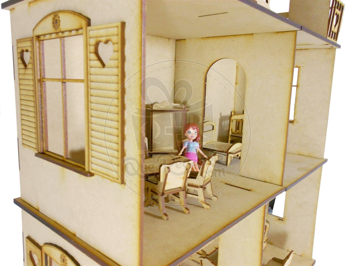 Casa de munecas Polly corazones